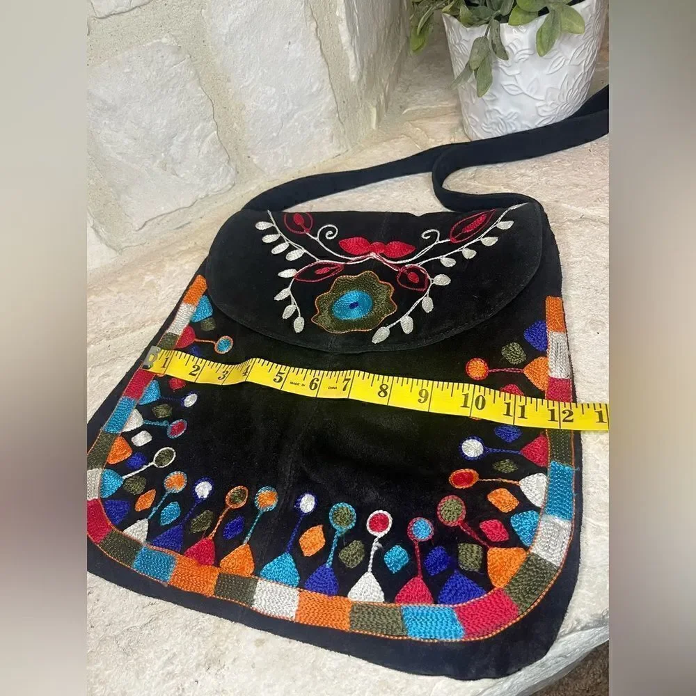 Embroidered (colorful) Bohemian hobo crossbody leather bag